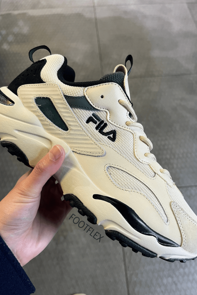 Fila Ray Tracer Turtledove in white, green, lace up, trainers