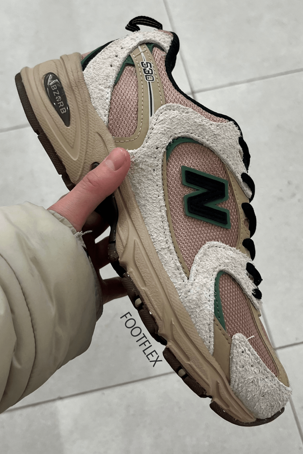 New Balance 530 in&nbsp;Beige