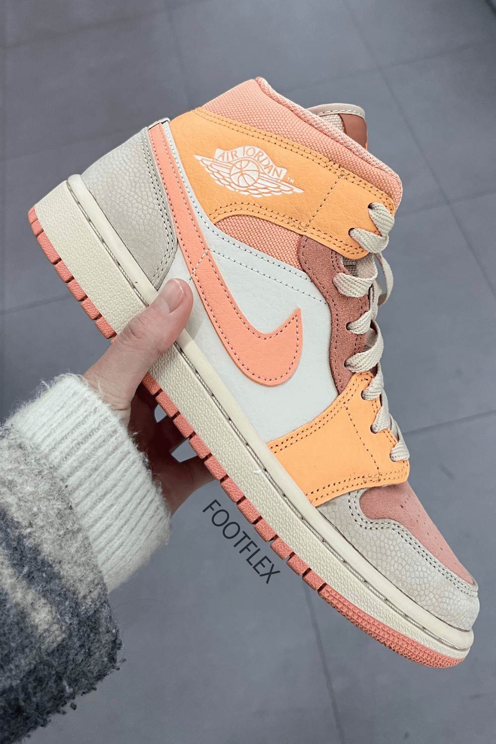 Air Jordan 1 Mid in Apricot&nbsp;Sneakers