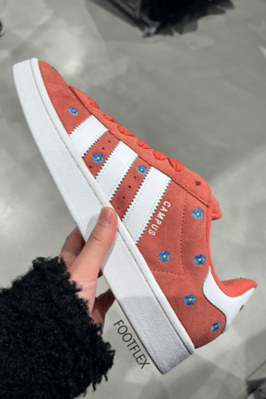 Adidas Campus 00s, Campus 00s, Adidas Originals, Adidas Style, Three Stripes, Preloved Scarlet, Scarlet Sneakers, Floral Sneakers, Bold In Bloom, Red With Style, Sneaker Inspo, Streetwear Look, Sneaker Of The Day, Hype Sneakers, Fresh Fit, Floral Drip
