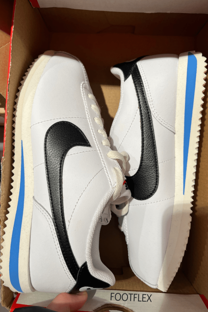 Nike Cortez, Cortez Style, Nike Trainers, Cortez Vibes, White And Blue Kicks, Cortez Classic, Nike Footwear, Street Style Kicks, Sneaker Heads, Nike Life, Retro Sneakers, Cortez Love, Shoe Game Strong, Fresh Kicks, Sneaker Culture