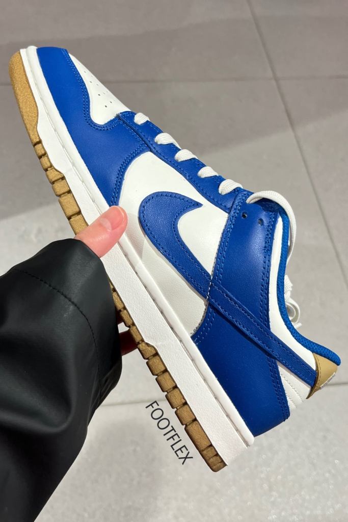 Nike Dunk Low, Nike Women sDunk, KC Royals, Kansas City Royals, Royal Blue, Sneaker Style, Sneaker Head, Street Style, Sneaker Drop, Womens Sneakers