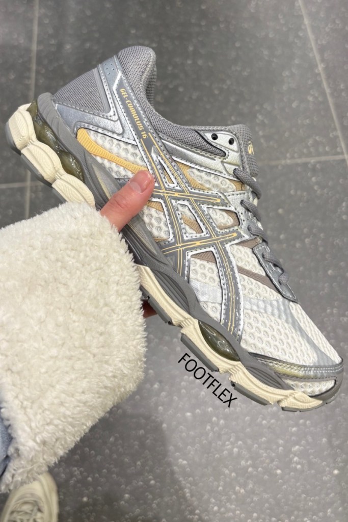 Running Shoes, Mens Running, Run In Style, Runners Life, Marathon Training, Running Gear, Fitness Goals, ASICS, ASICS Runners, GEL Cumulus 16, ASICS Running, ASICS Lifestyle, Comfortabl eRun, Cushioned Running, Long Run Shoes, Run Fast Run Far, Performance Runners, Run Everywhere, Morning Run, Keep Running, Runners Community