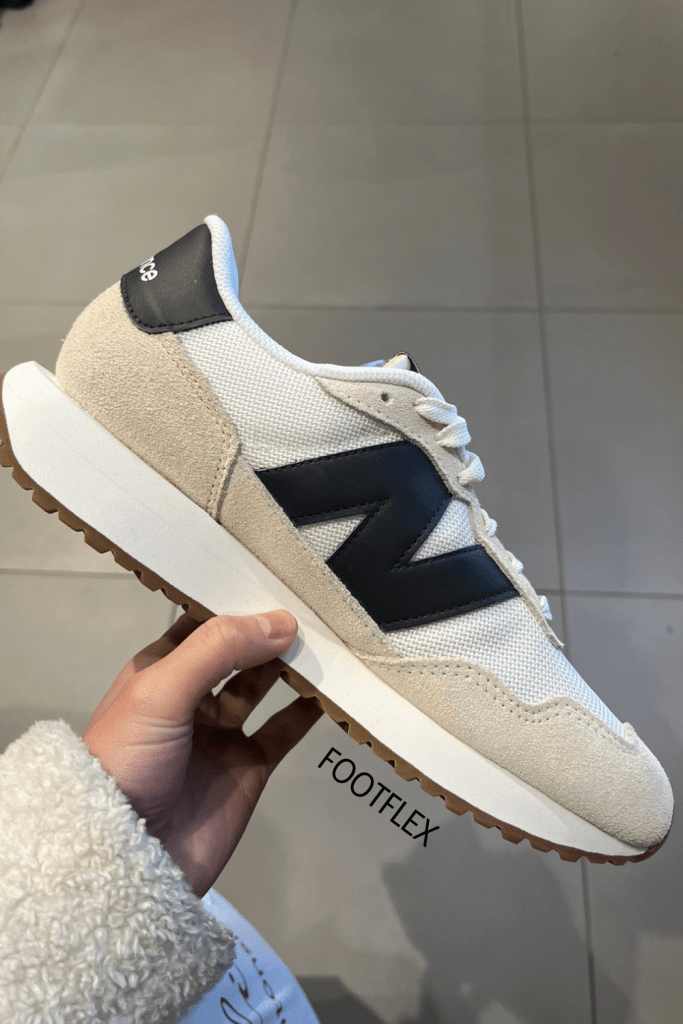 New Balance, New Balance 237, NB 237, Off White Sneakers, Sea Salt Sneakers, Black Sneakers, New Balance Women, Classic Kicks, Retro Style, Street Style, Sneaker Style, Casual Fit, Trendy Sneakers, Sporty Chic, Minimalist Sneakers, Sneakerheads, Footwear Fashion, Everyday Style, Stylish Kicks