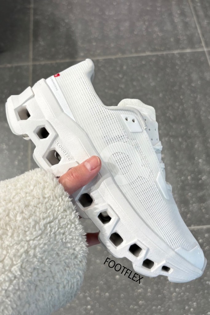ON Cloudmonster Void Trainers, White Sneakers, Performance Footwear, Athletic Shoes, Running Trainers, ON Running, Comfortable Sneakers, Sports Footwear, High-Performance Shoes, Casual Style, Running Style, Sneaker Trends, Lifestyle Sneakers, Footwear Fashion, Urban Sneakers.