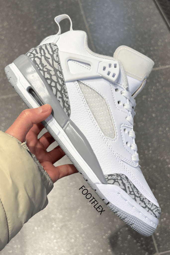 Jordan Spizike Low, Spizike Low, Air Jordan, Jordan Style, White Sneakers, Sneakerhead, Fresh Kicks, Jumpman, Jordan Love, Classic Kicks